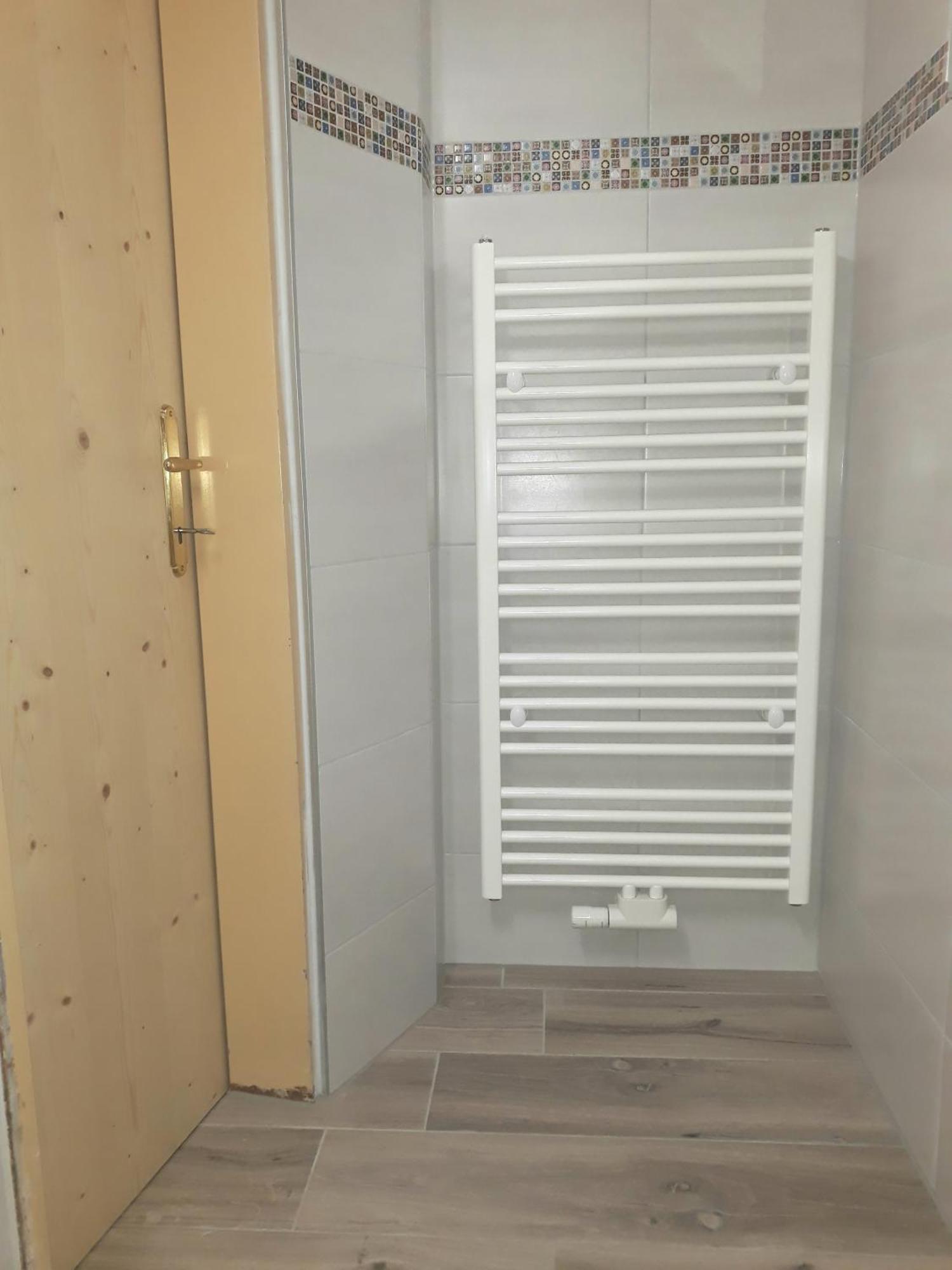Umundumhuette Villa Katsch an der Mur Bagian luar foto